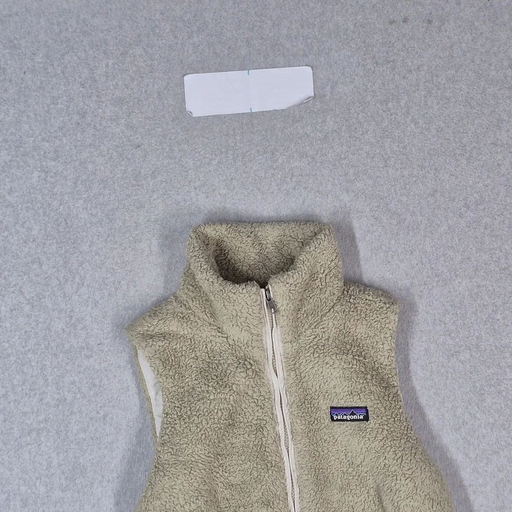 Patagonia *please carefully